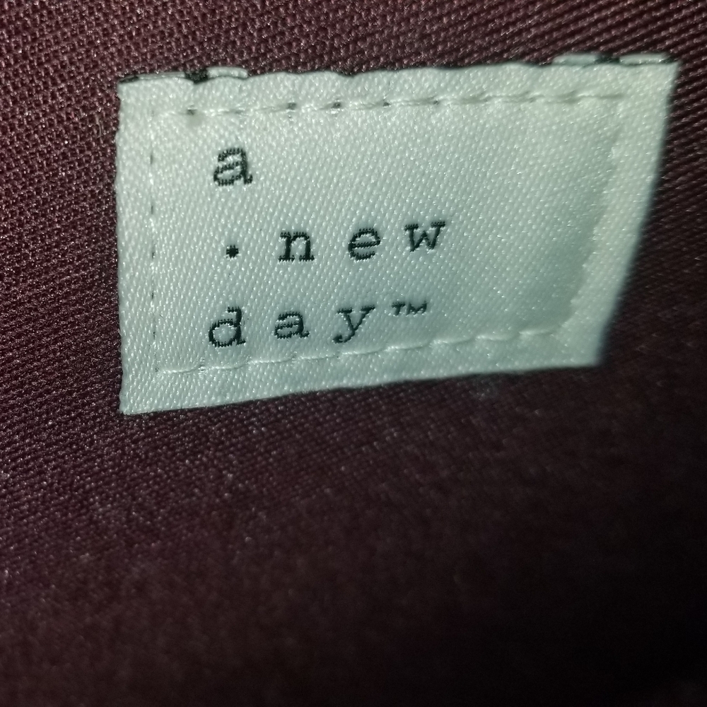 Purse - Picture 3 of 3